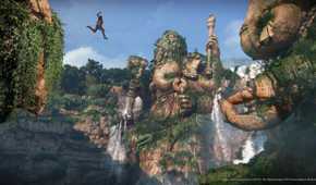 Chloe jumping in front of a huge Ganesh statue in Uncharted: The Lost Legacy.