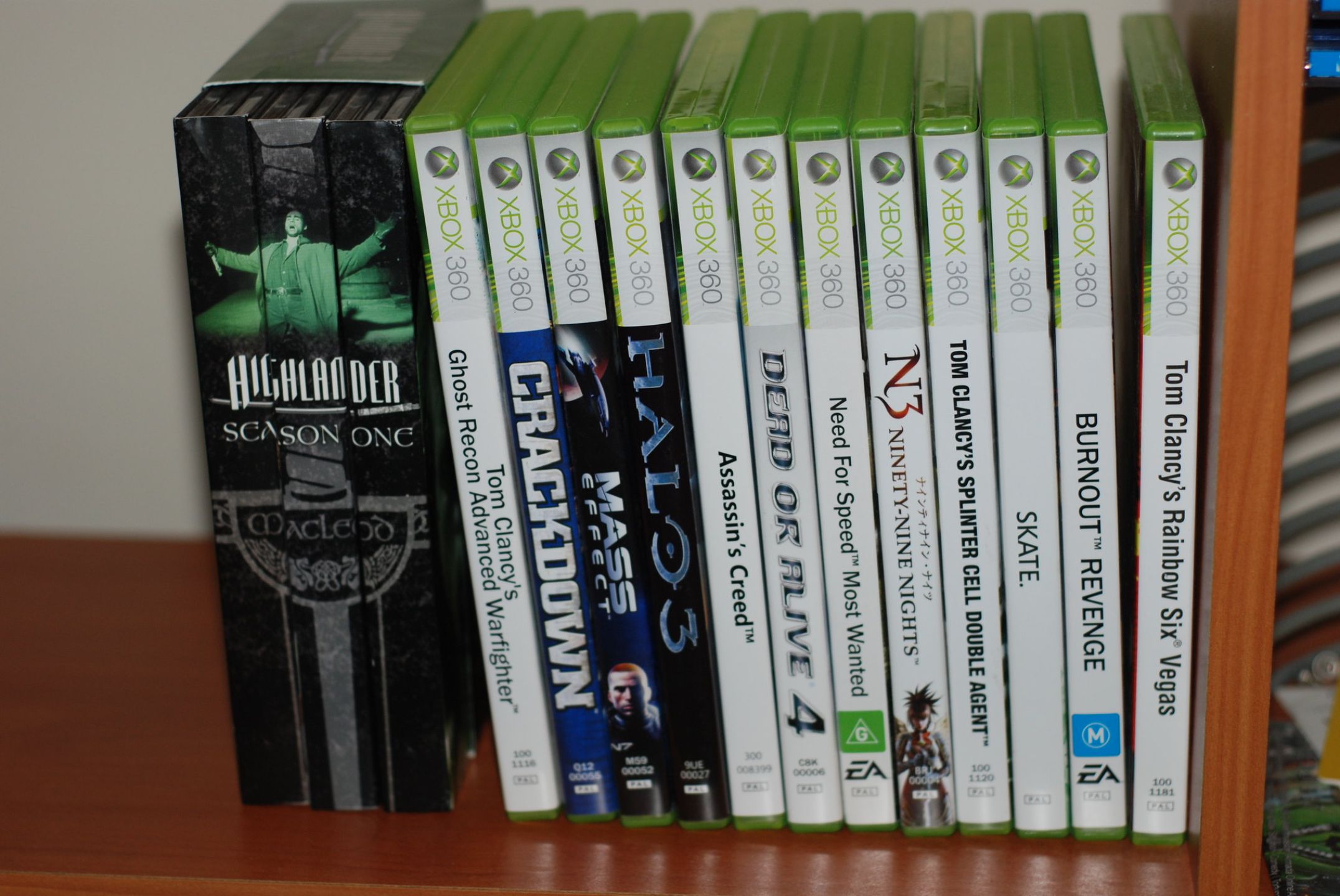 Collection of Xbox 360 games.