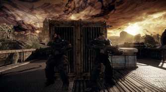 Dominic and Marcus in Gears of War: Reloaded.
