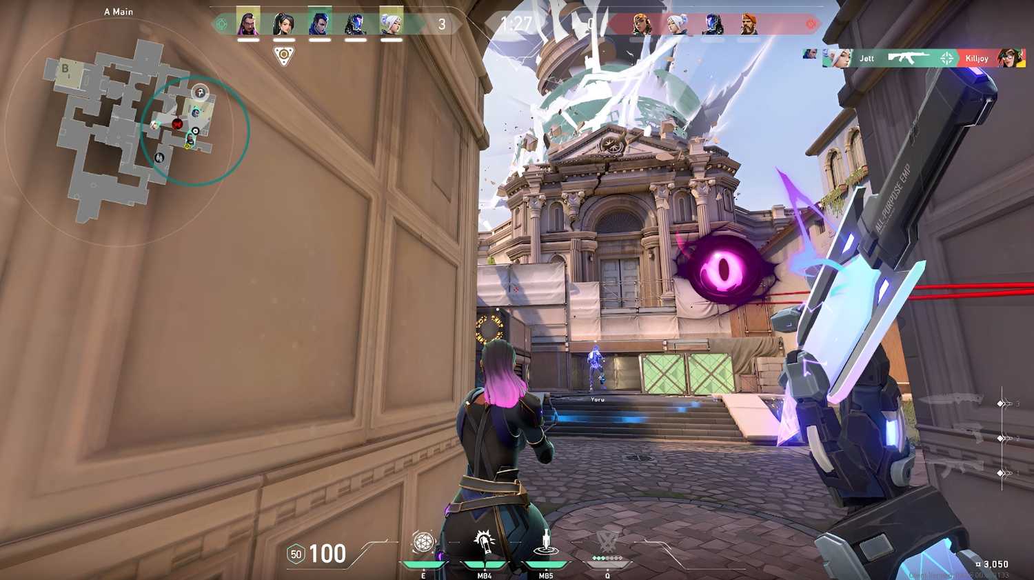 valorant-knife-throw-first-person