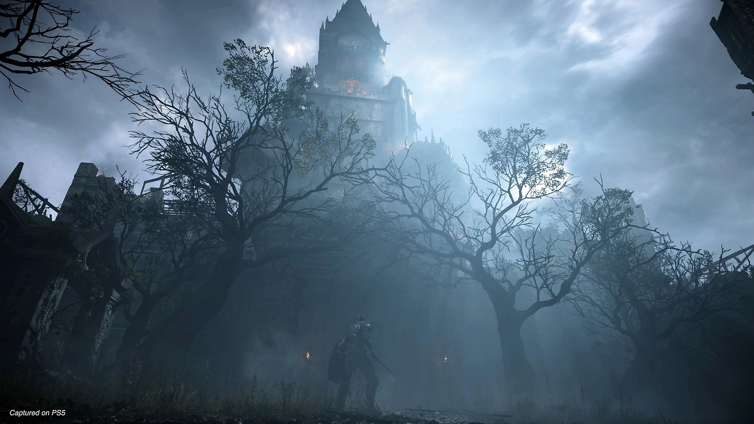 A towering castle in Demon's Souls.