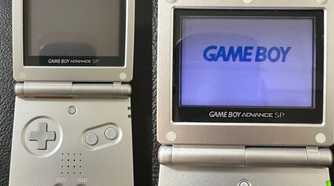 The Mario 20th anniversary edition of the Game Boy Advance SP by iQue.