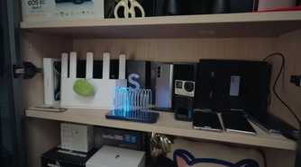 This Wi-Fi mood light turns invisible network data into mesmerizing visual patterns - featured