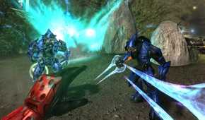 A screenshot of multiplayer in Halo 2