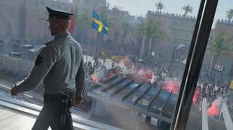 Agent 47 posing as a guard in Hitman: World of Assassination.