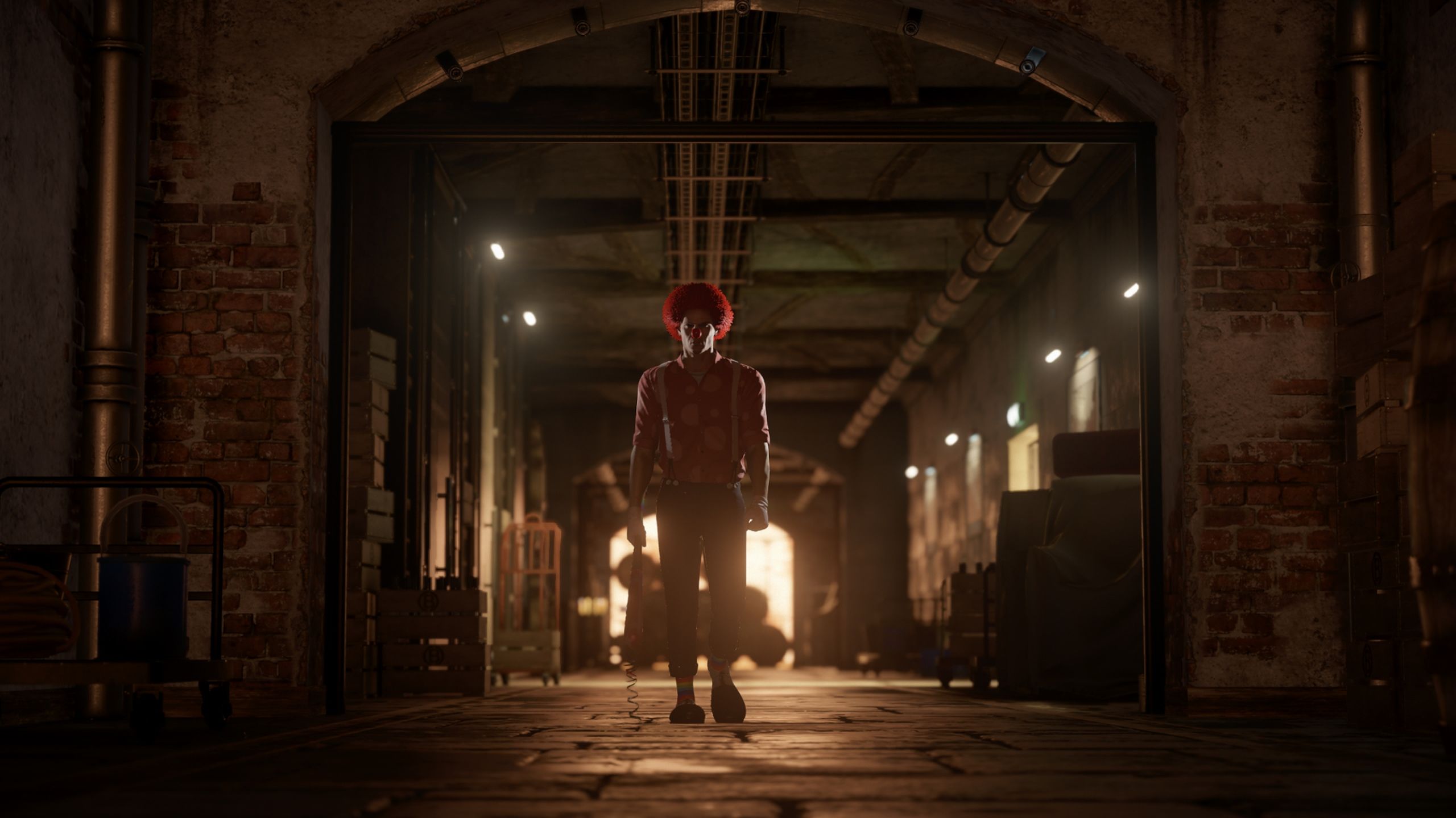 Agent 47 dressed as a clown in Hitman: World of Assassination.