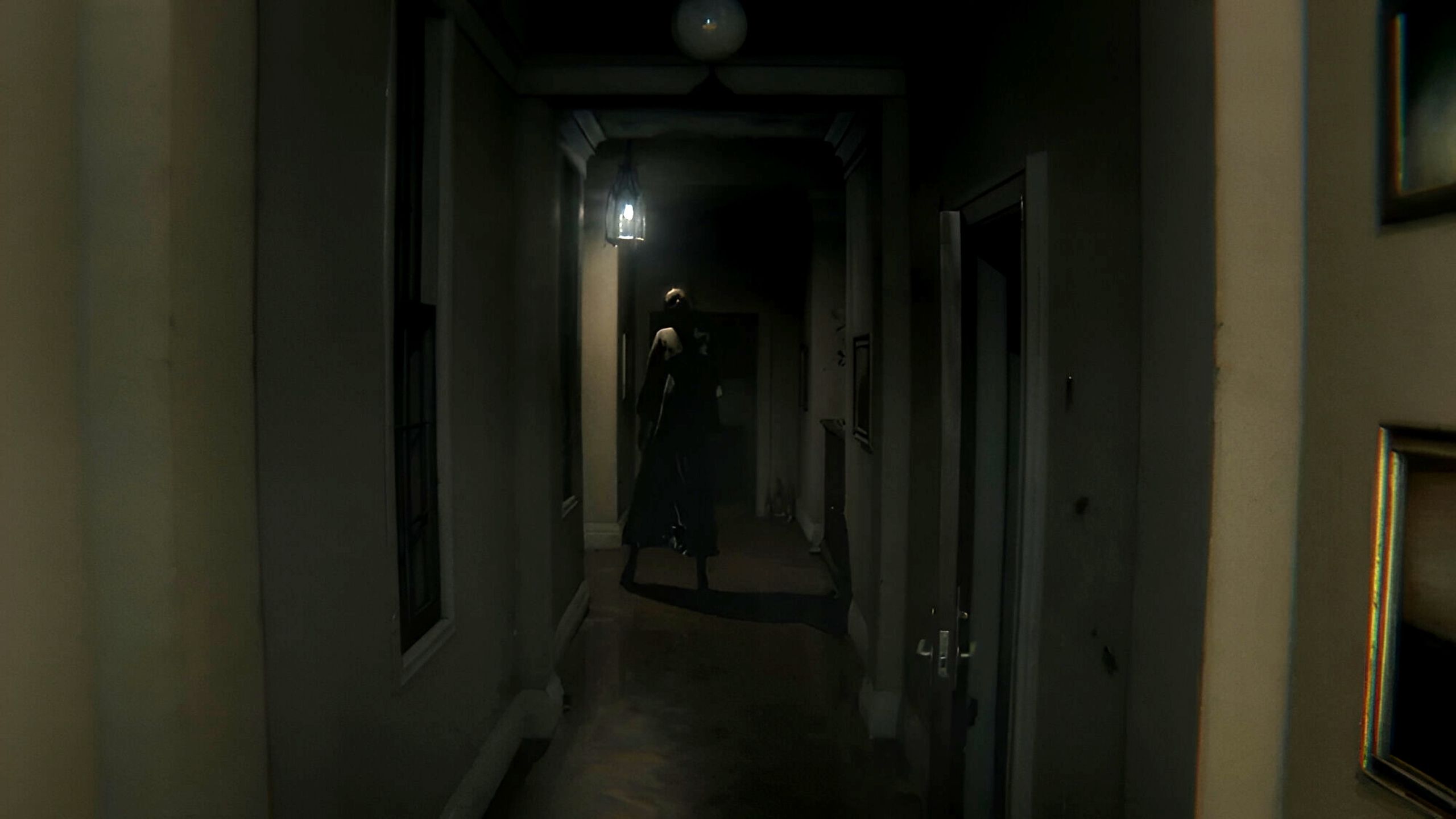 silent-hill-playable-trailer-pt-lisa-end-of-hallway