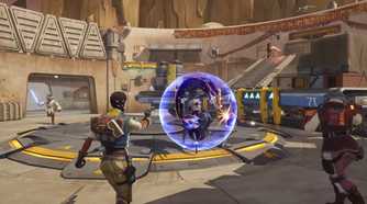 A screenshot of characters fighting in Star Wars: Hunters