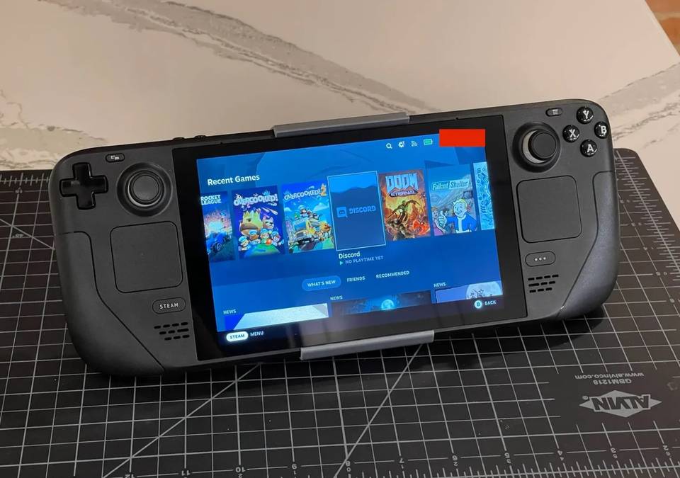 PS5 Emulator Boots Astro Playroom on Steam Deck at 0.6 FPS
