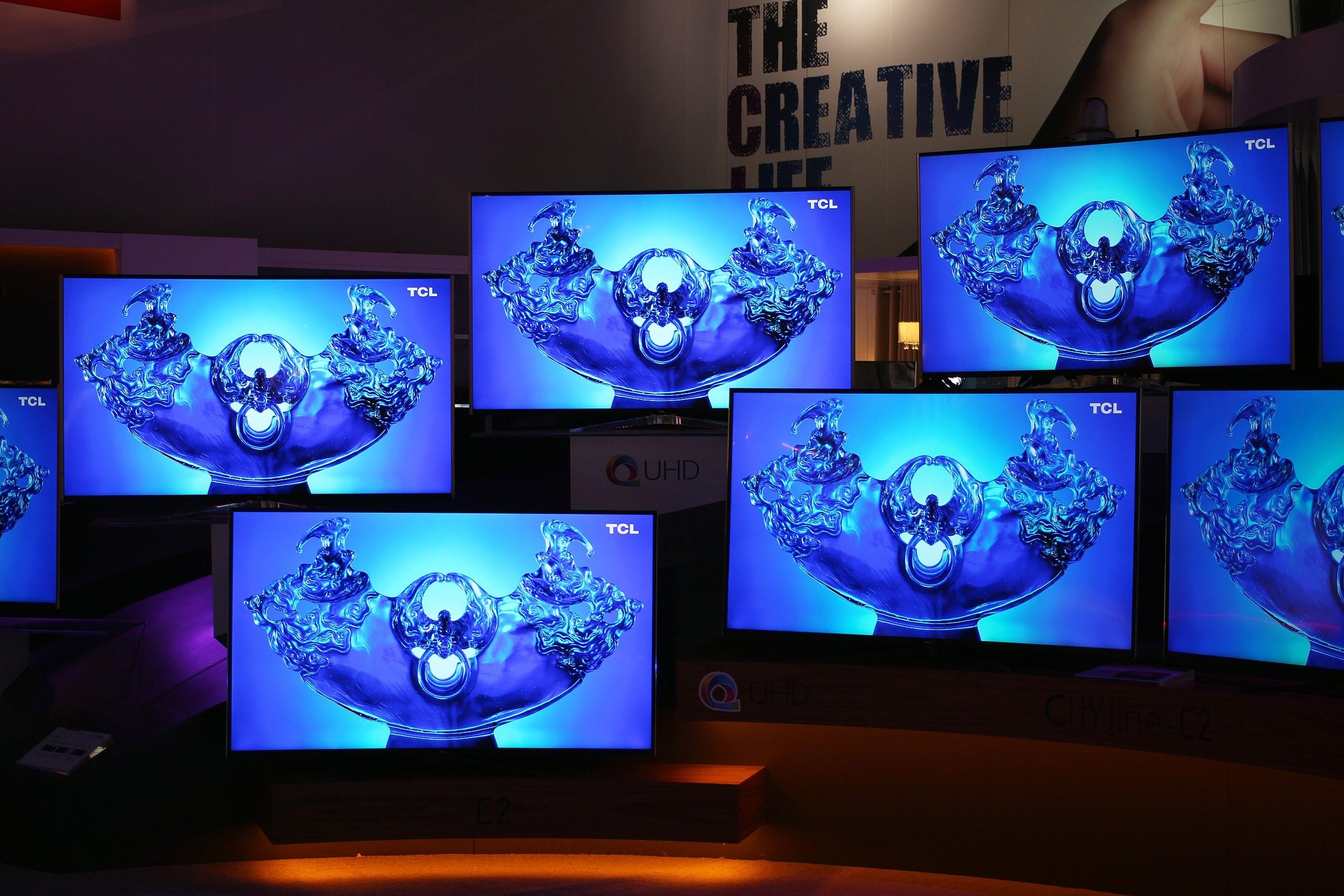 OLED Monitors Are About To Get Affordable In 2026 Tcl Oled Displays 
