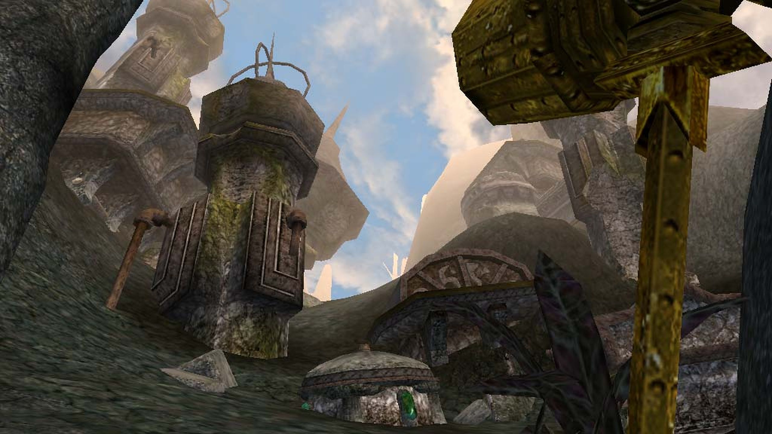 Roaming in ruins in The Elder Scrolls III: Morrowind.