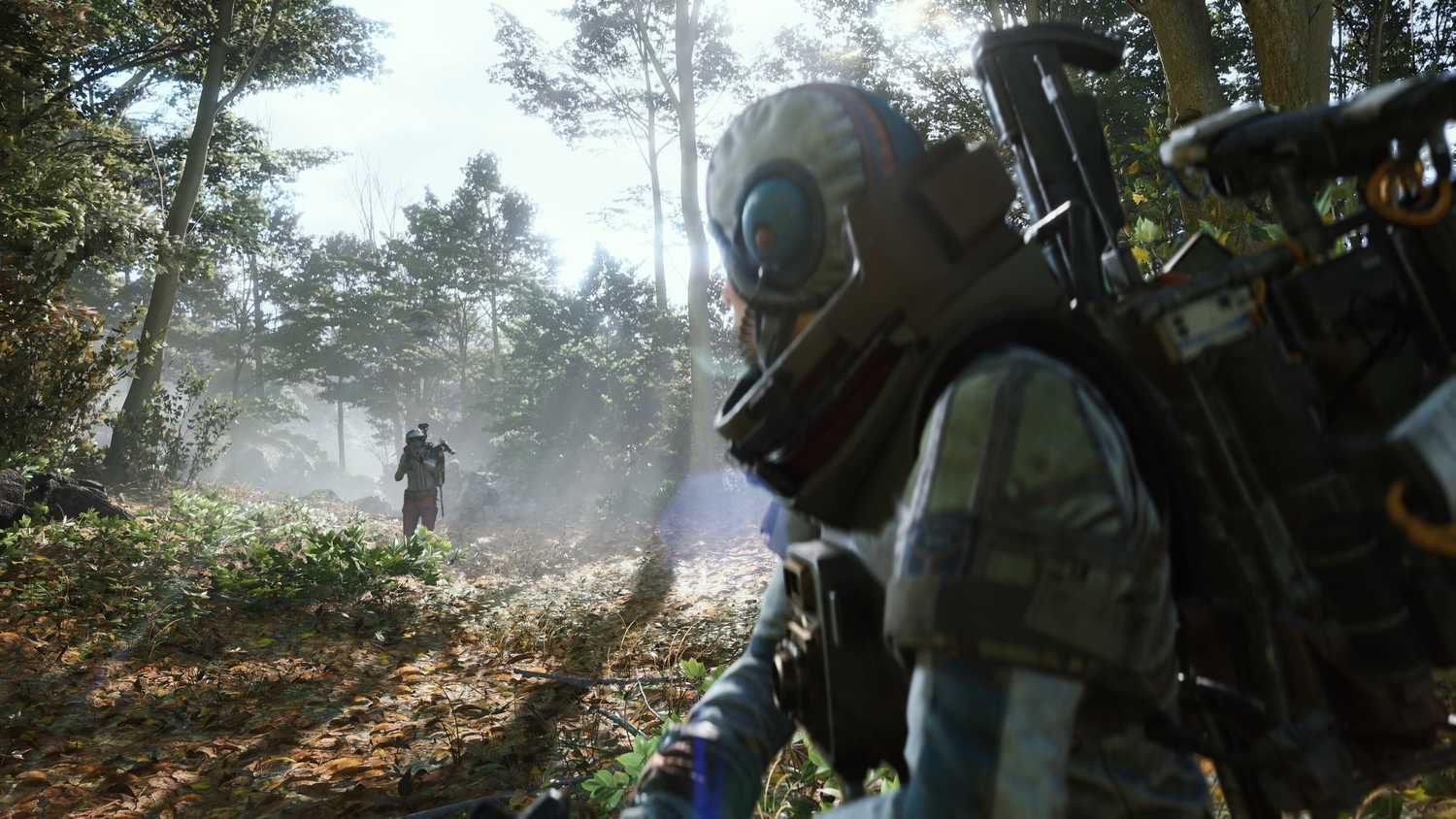 Two raiders crossing paths in Arc Raiders.