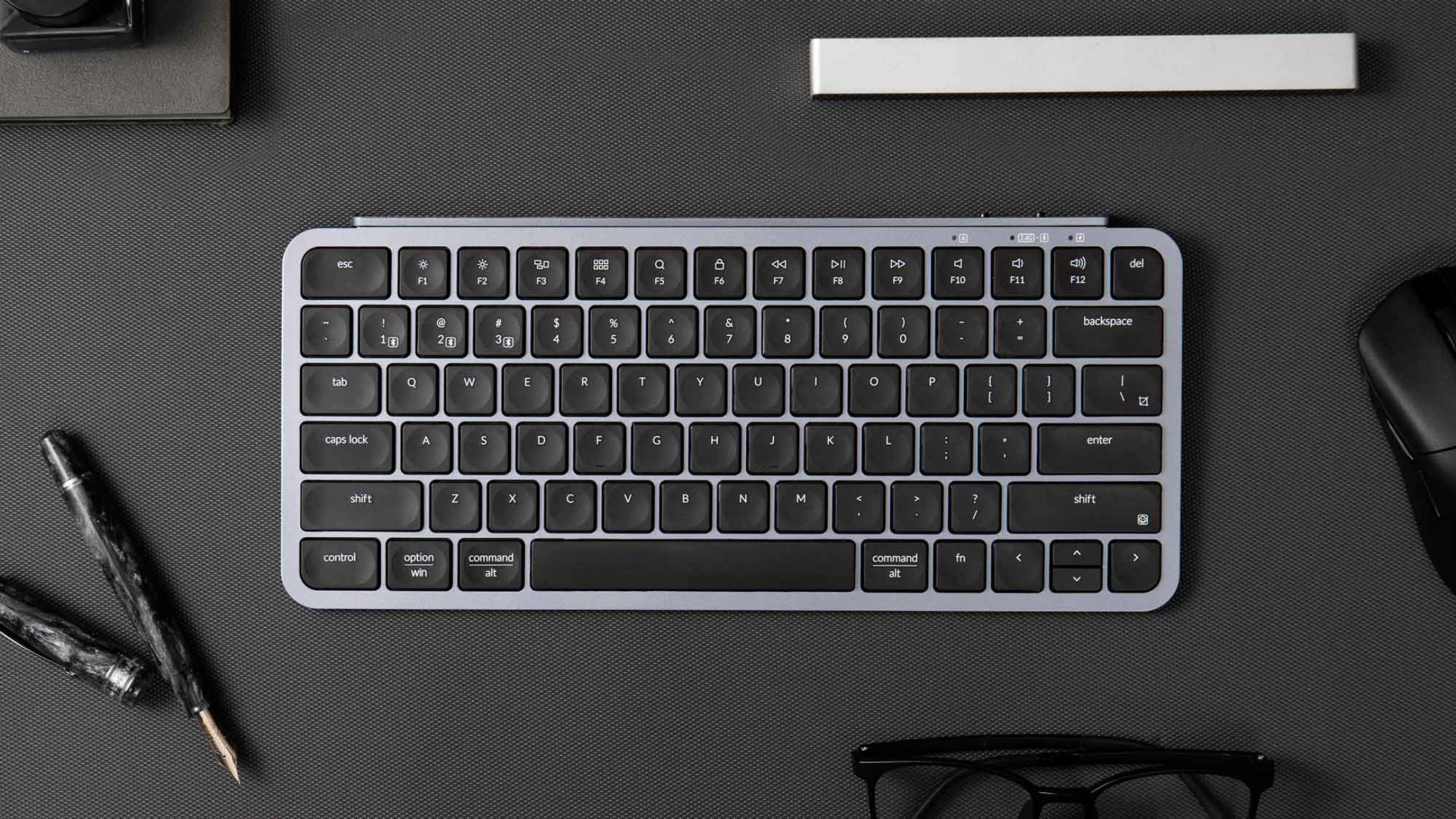 Keychron's ultra-slim keyboard is a home run, and you'll love it for just $40