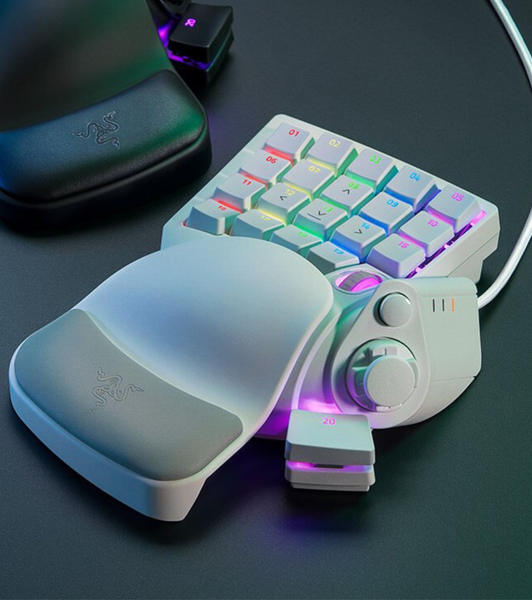 Razer's remote play service that debuted at CES 2025 is now available ...