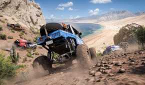 Off-roading vehicles near the seaside in Forza Horizon 5.