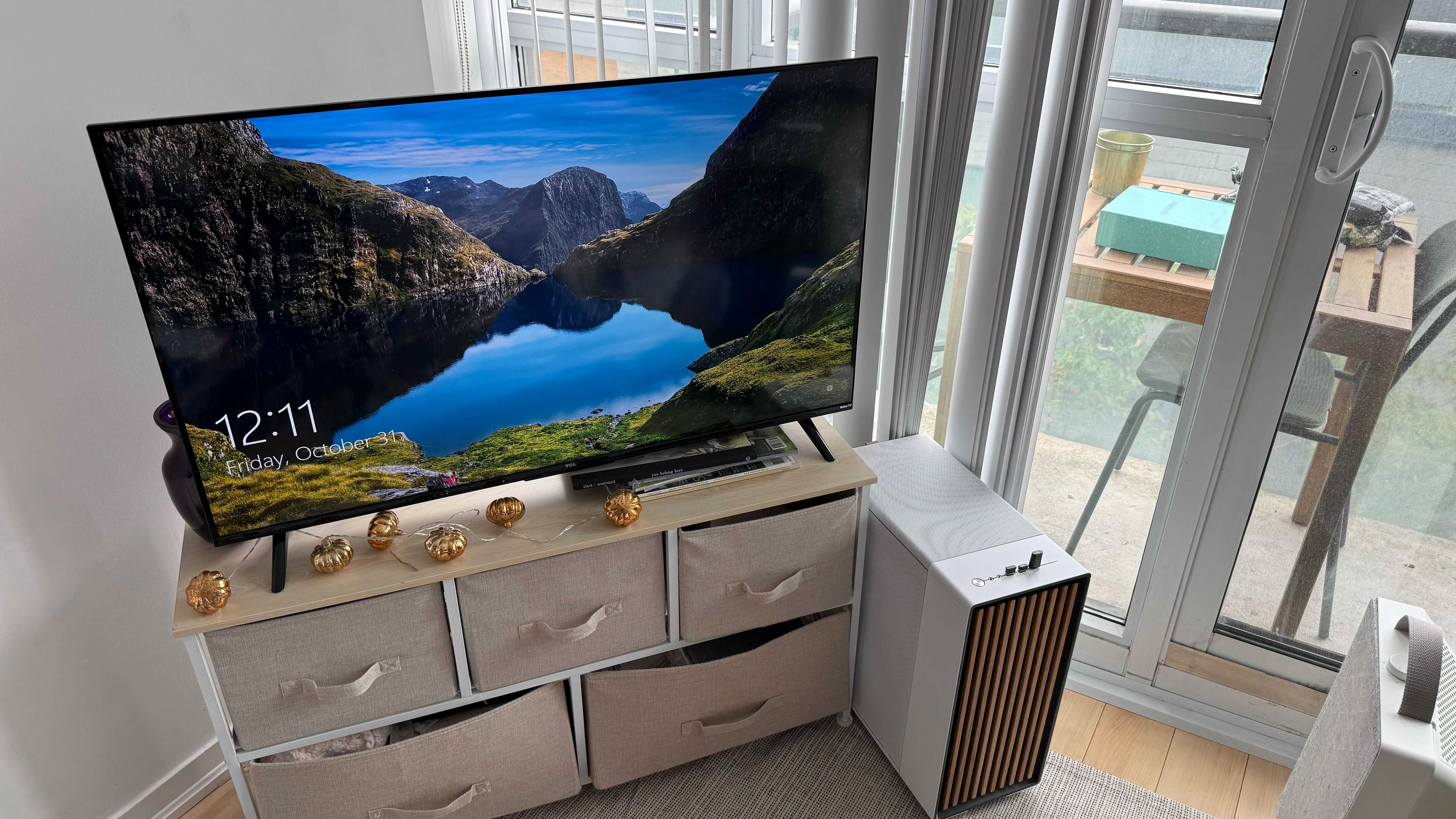 living-room-pc-setup-gaming (2)