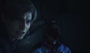 Leon Kennedy nexts to a zombie in Resident Evil 2 remake.