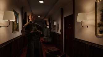 An NPC in a hotel corridor in The Inn-Sanity.