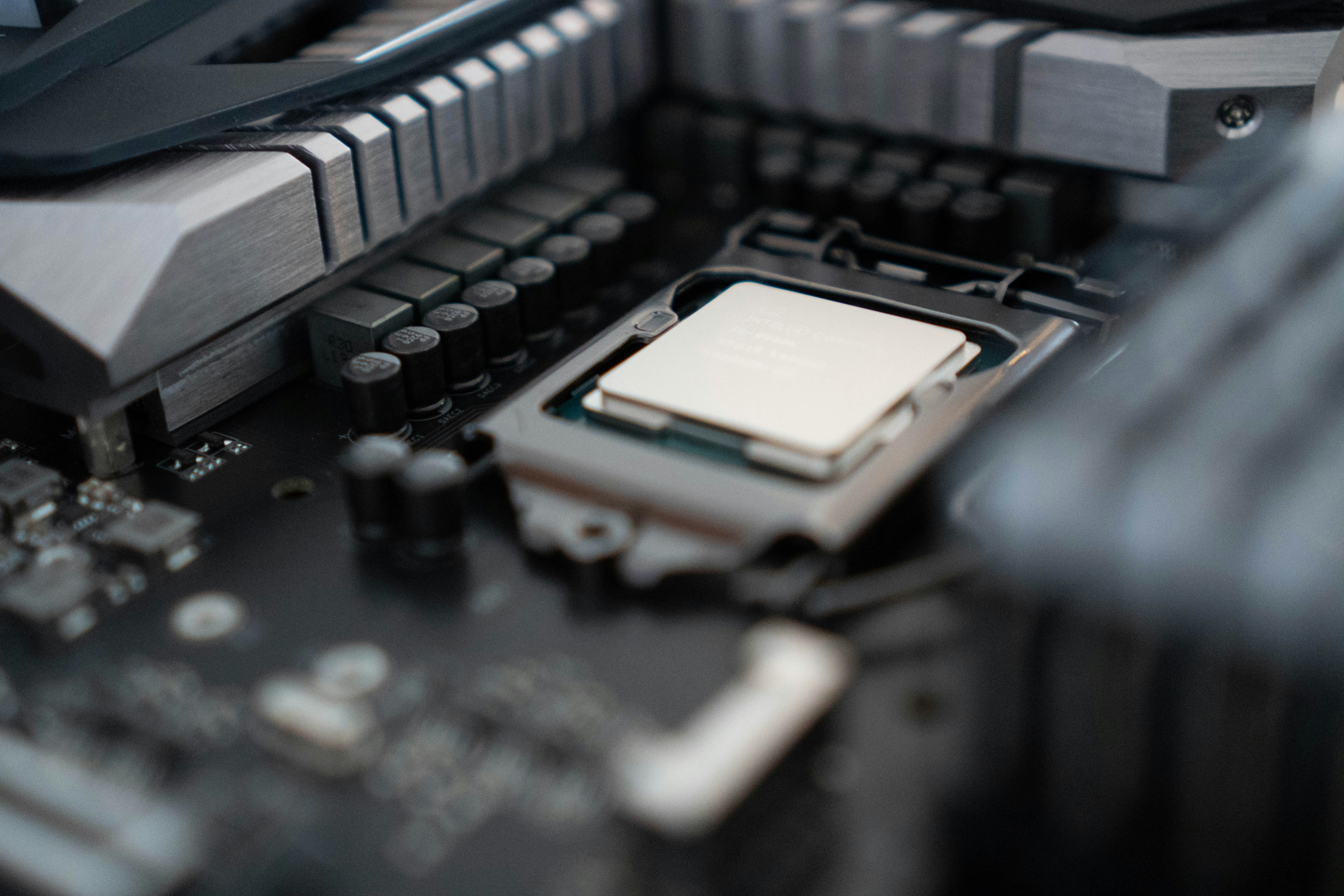 I thought my CPU's TDP meant something until I opened HWinfo and ...