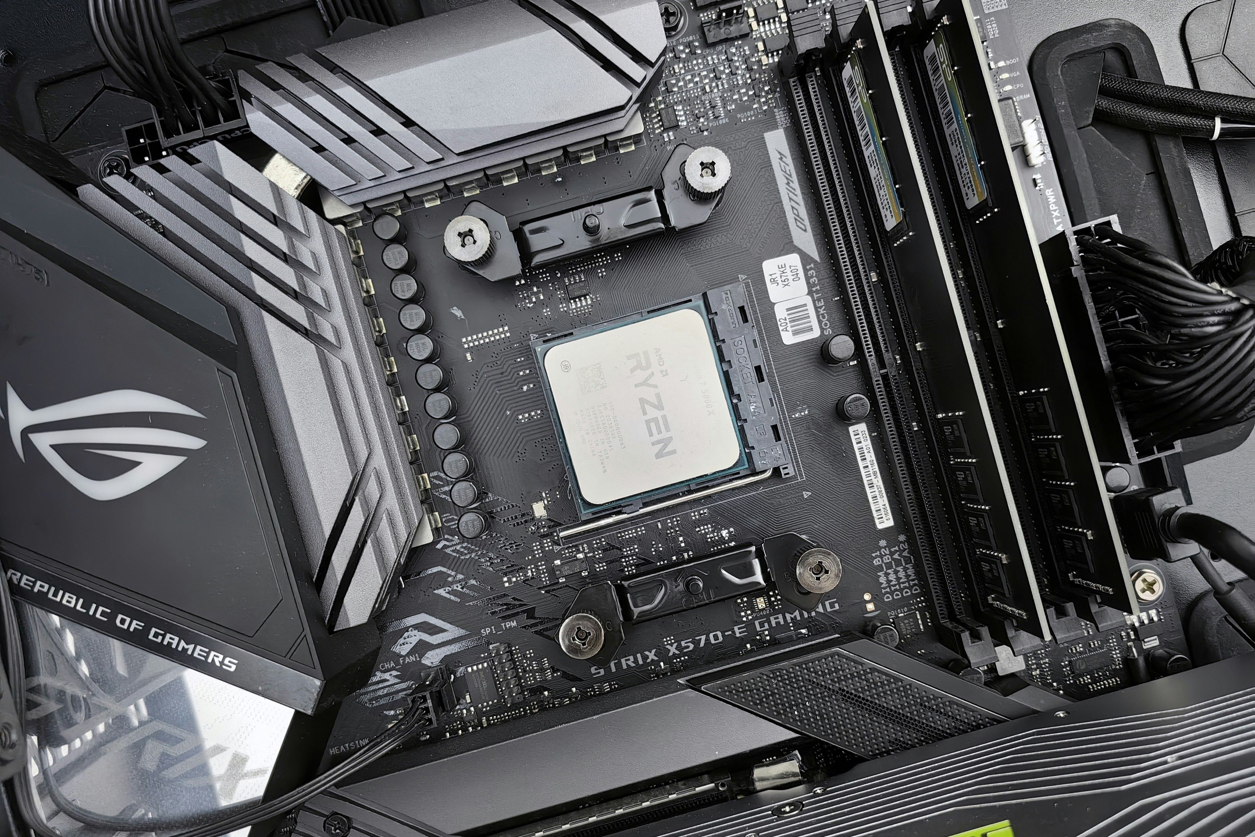 AMD just gave the Ryzen 7 5800X3D an upgrade, and Noctua will sell it for other AM4 CPUs