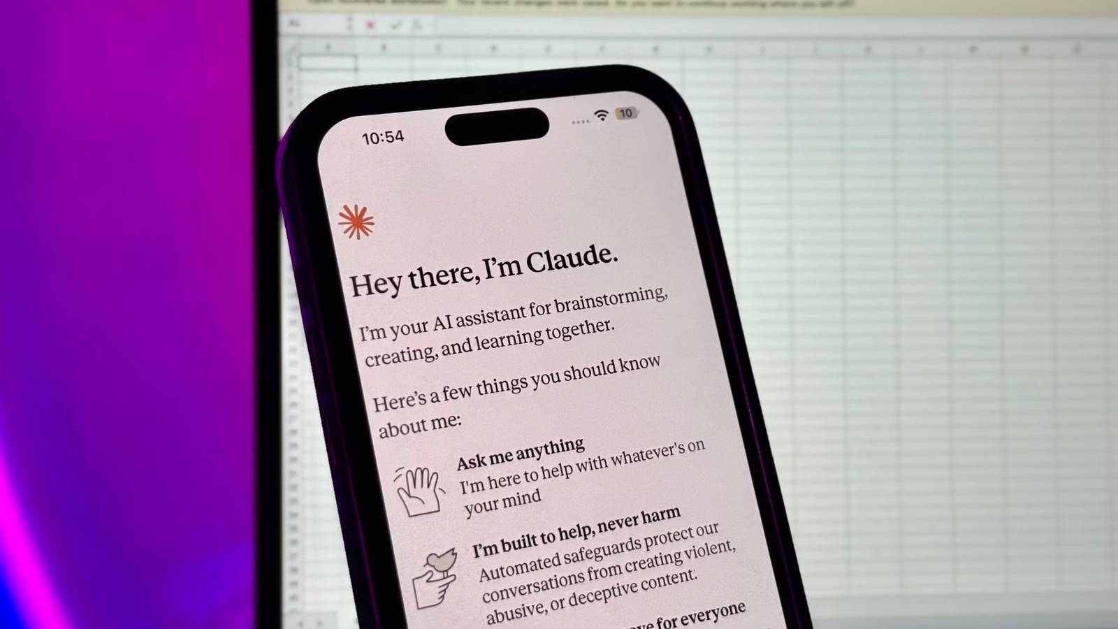 https://www.xda-developers.com/claude-mythos-can-exploit-decades-old-vulnerabilities-but-anthropic-is-keeping-it-locked-down/ social preview image