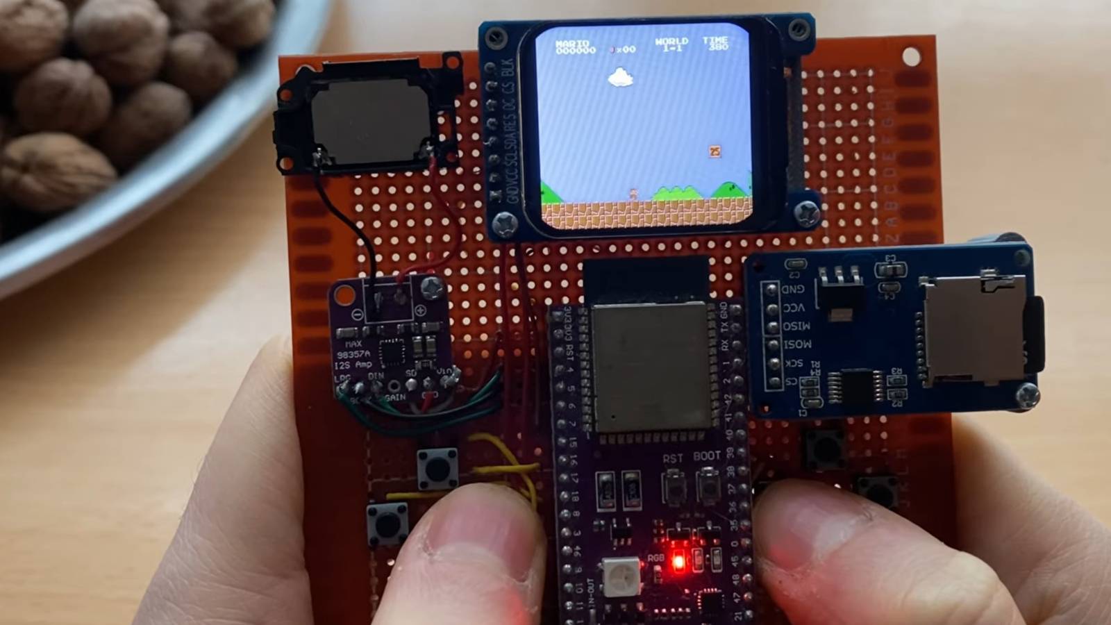 Nes Emulator Android Loading Screen This ESP32-based NES emulator is a great way to play the classics on a ...