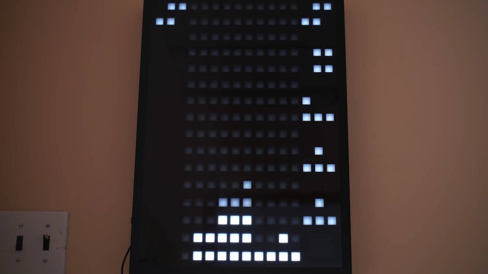 Someone converted an Ikea wall lamp into a Tetris game with an ESP32
