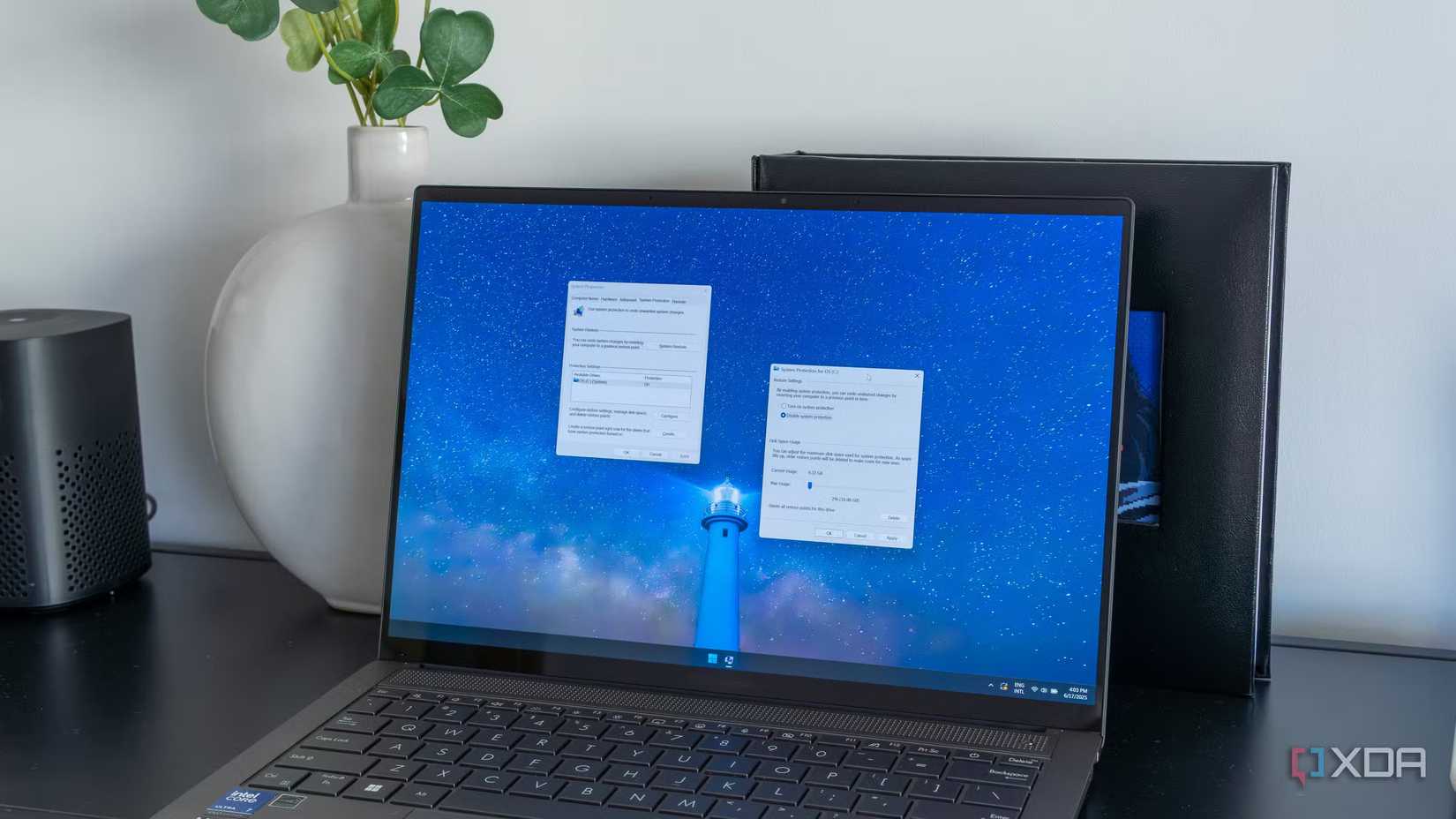 Una computadora portátil con Windows 11.
