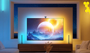 Govee backlit TV showing blue and yellow room