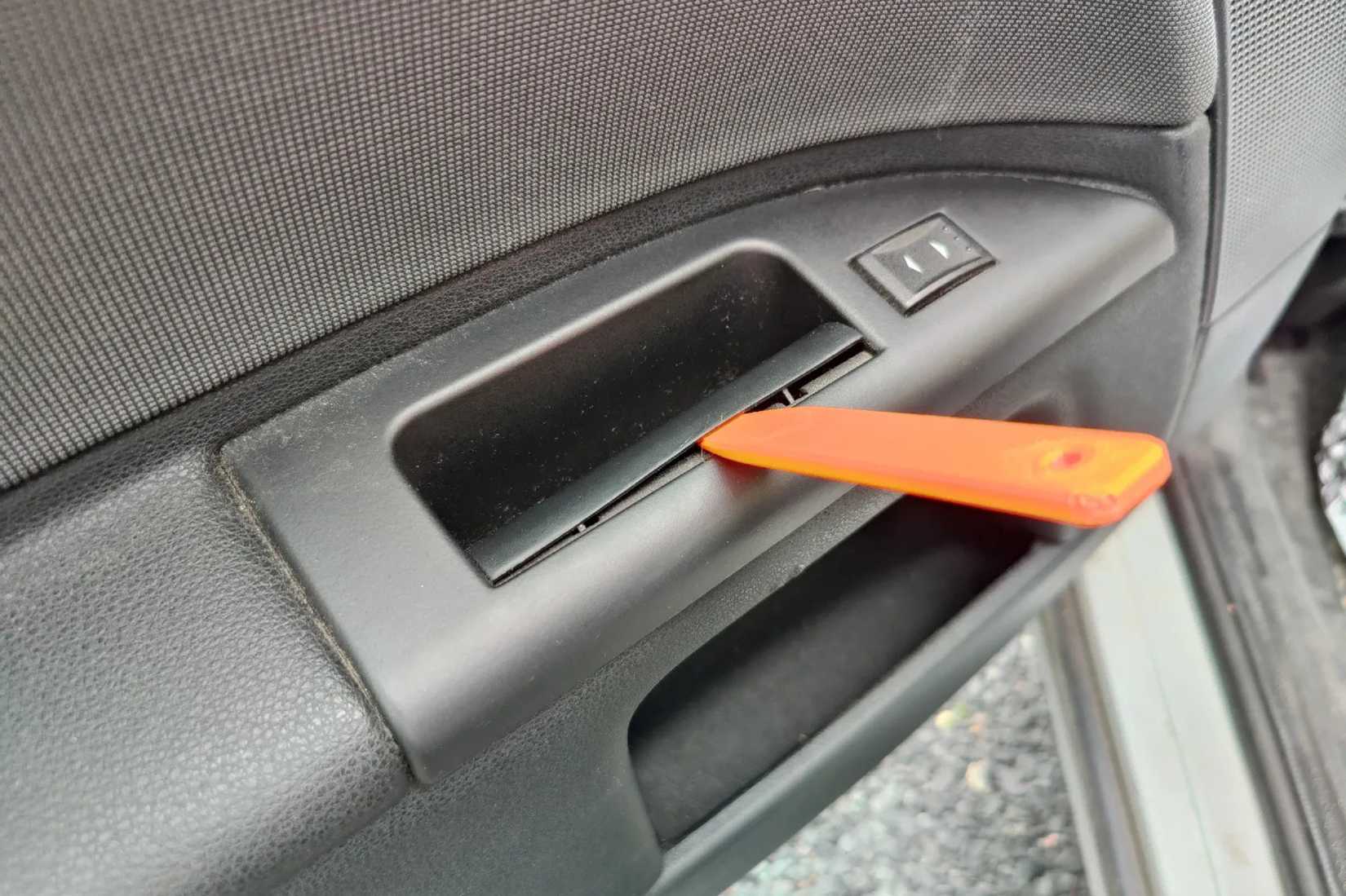 3D-printed-pry-tool