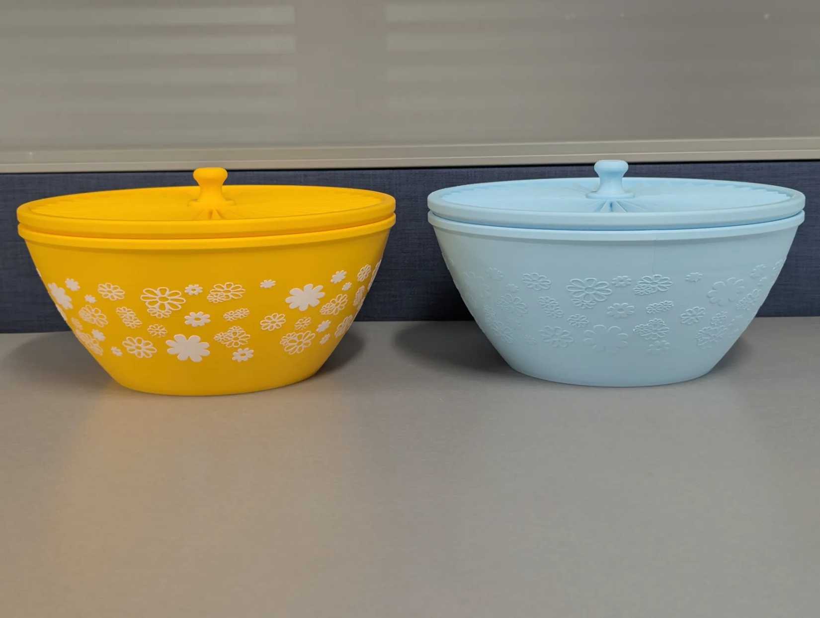 Retro Daisy Bowl by JamesThePrinter