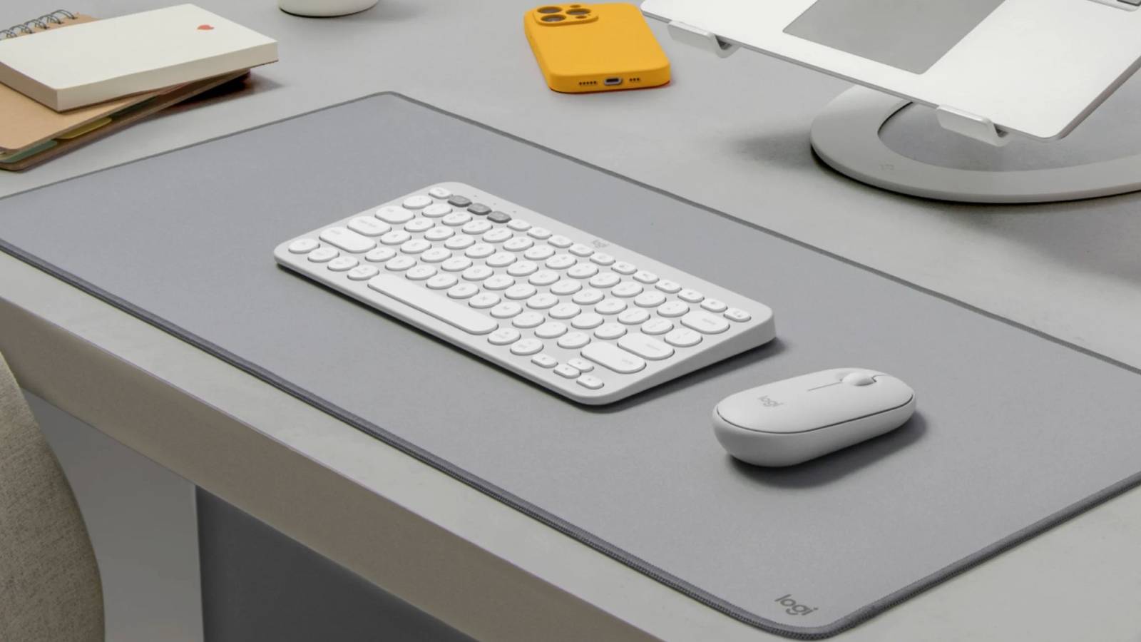 Este mouse compacto Logitech de US $ 11 é exatamente o que você precisa para trabalhar em qualquer lugar Este mouse compacto Logitech de US $ 11 é exatamente o que você precisa para trabalhar em qualquer lugar