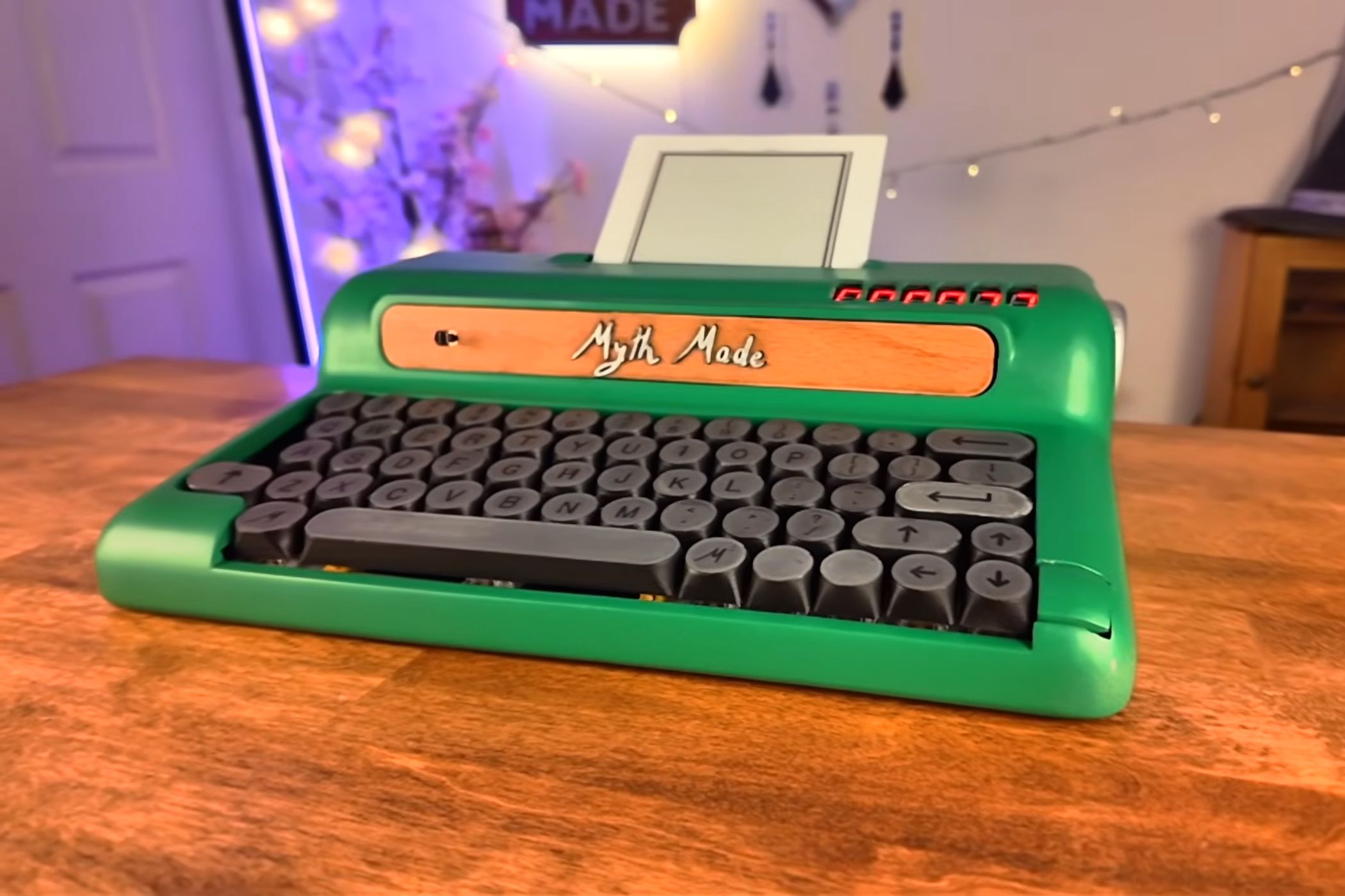 e-ink-typewriter-pi-featured