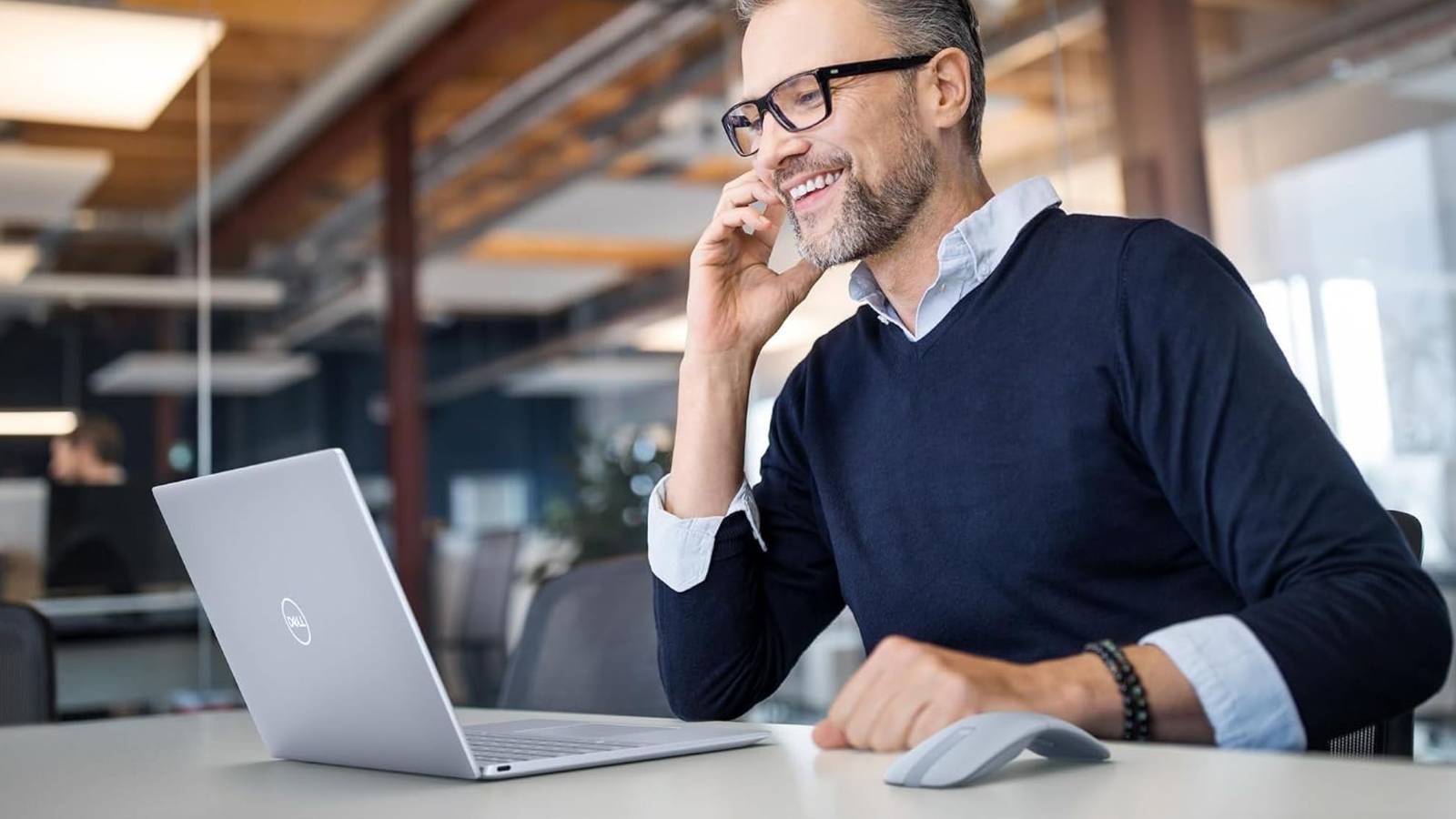 Discover the perfect travel companion with Dell's $20 wireless mouse