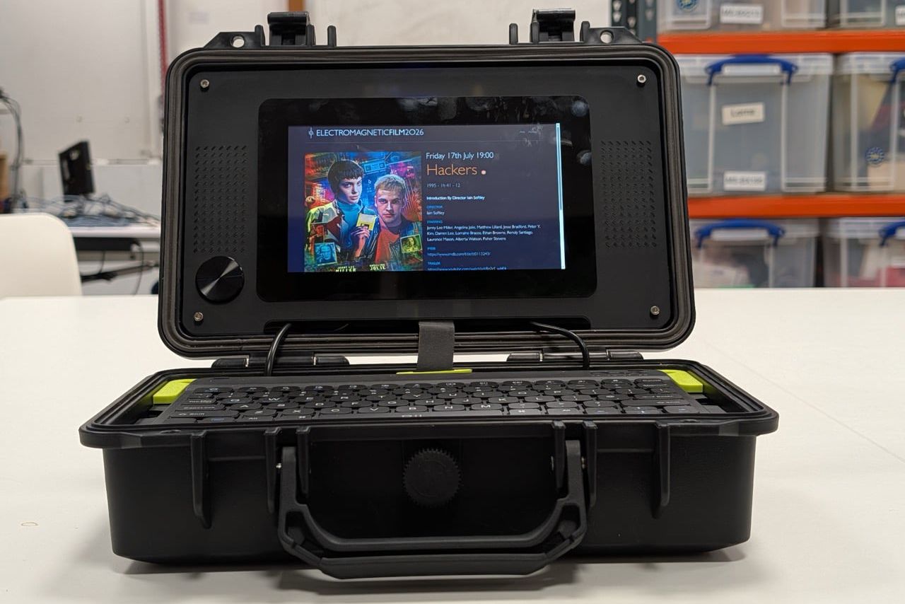 Raspberry Pi's Cyberdeck 