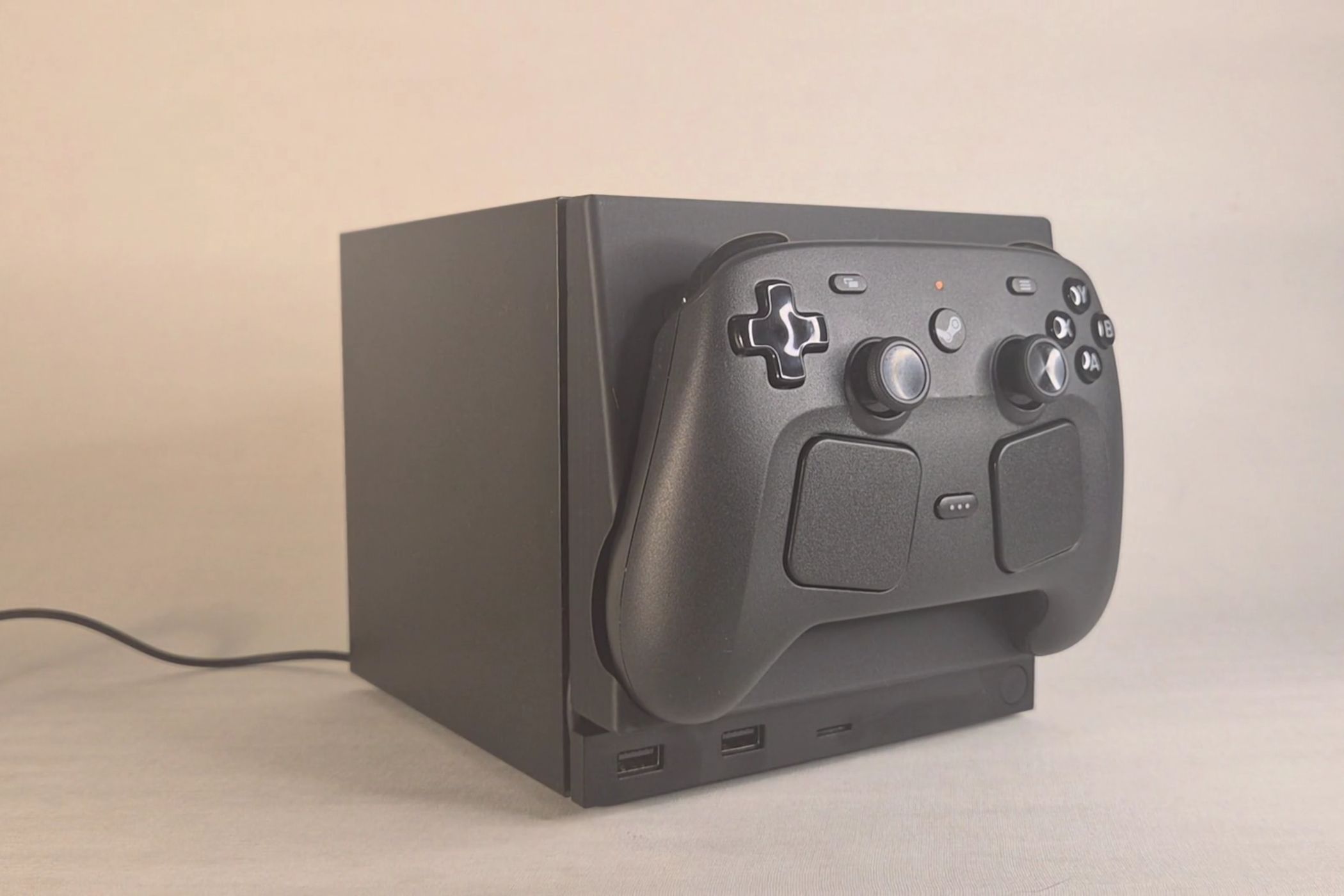 Steam Machine faceplate docks Steam Controller