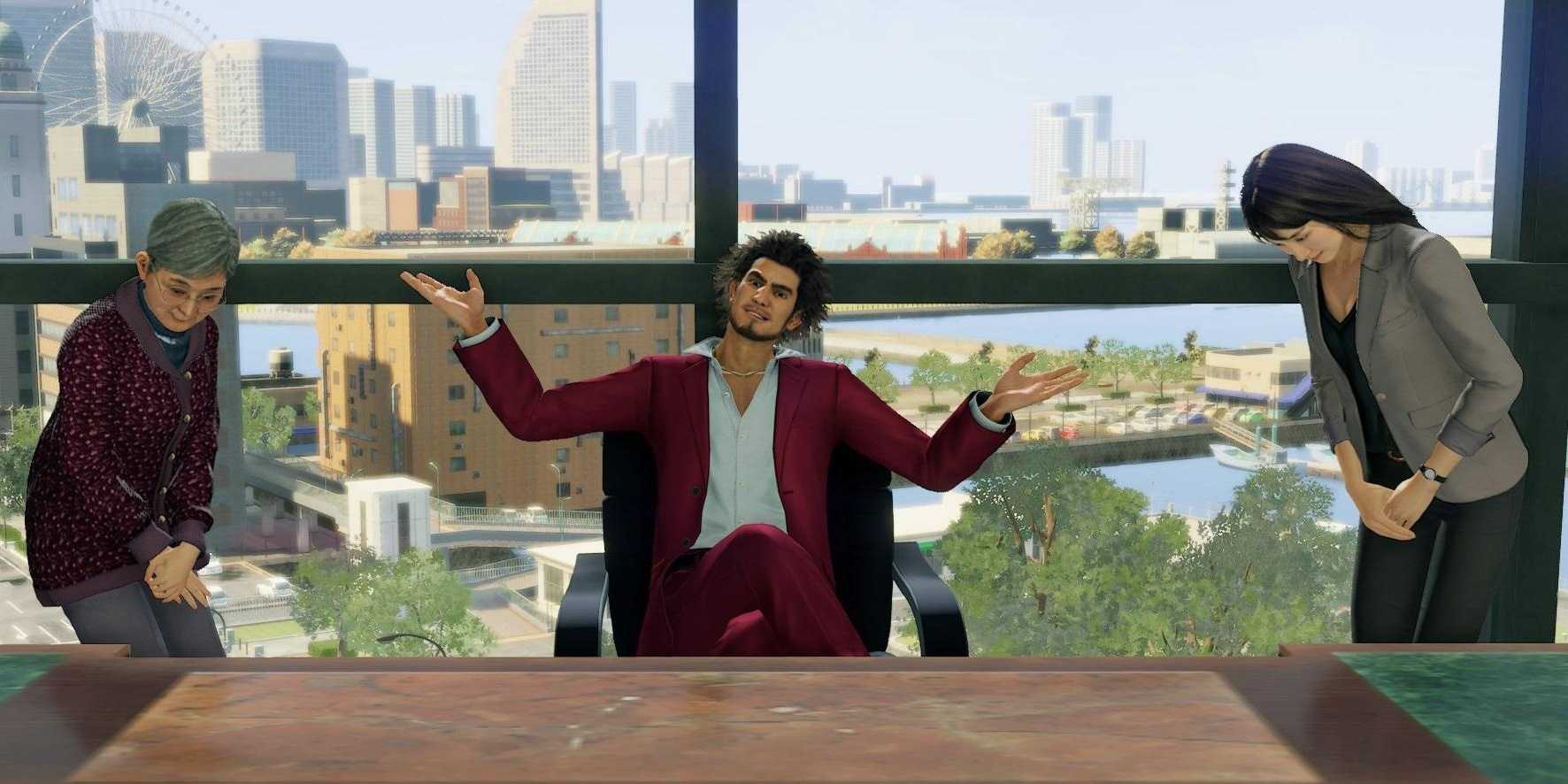 Yakuza: Like A Dragon Ichiban working at his business management minigame