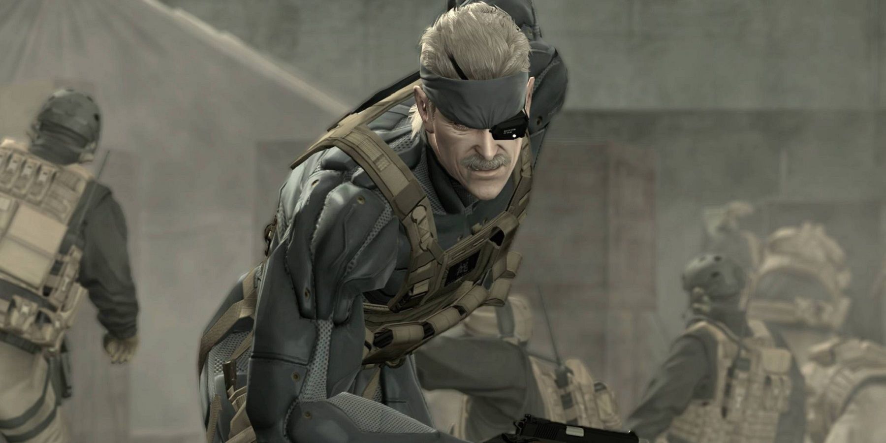 Sceenshot from Metal Gear Solid 4: Guns of the Patriots video game of main character crouching with armed men behind him