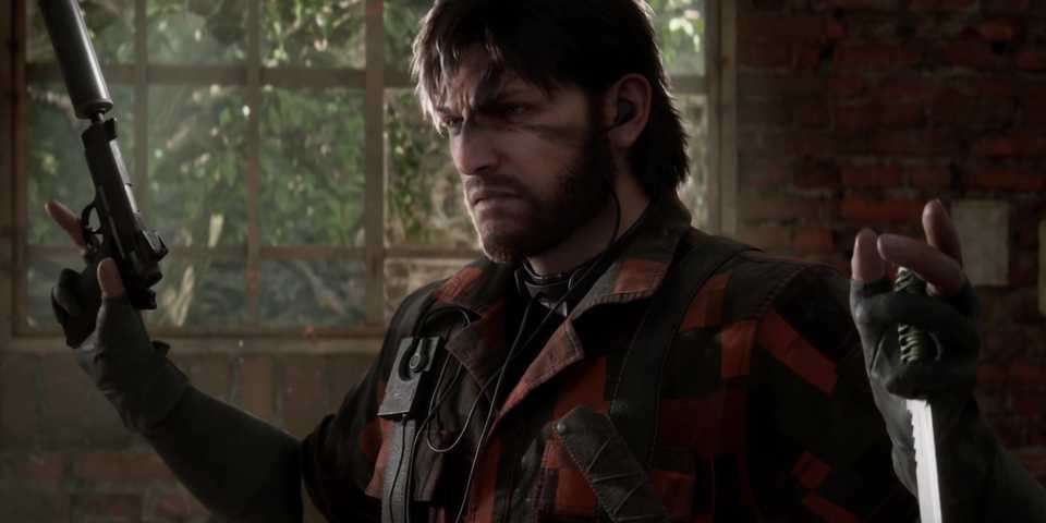 A screenshot of Snake putting up his hands in Metal Gear Solid Delta: Snake Eater