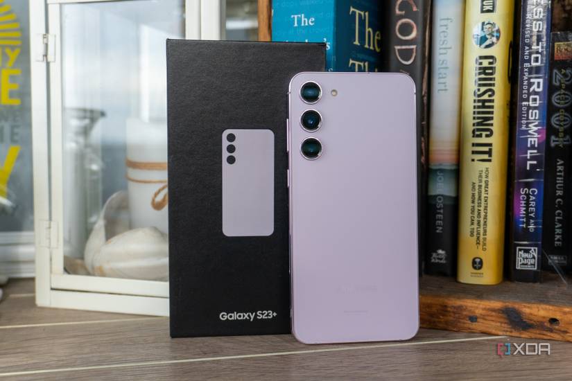 Galaxy S23+ unboxing header