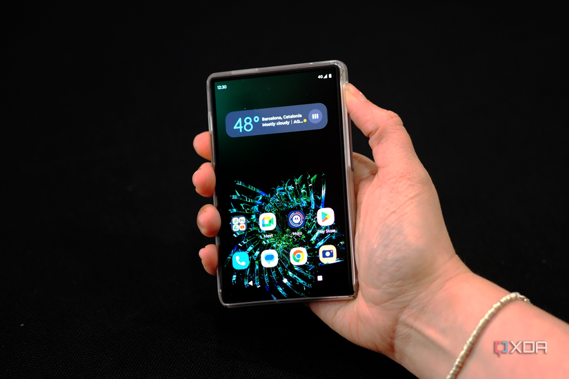 Best Rizz Phones We saw Motorola's new RIZR rollable concept phone, and it makes ...
