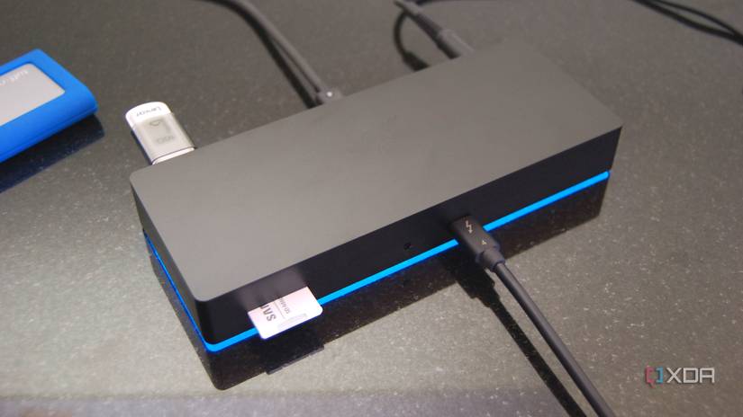 razer-thunderbolt-4-dock-chroma-review-06