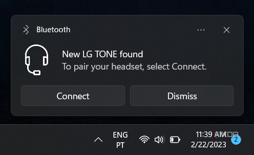 Screenshot of a Windows 11 notification prompting the user to connect to a nearby Bluetooth device