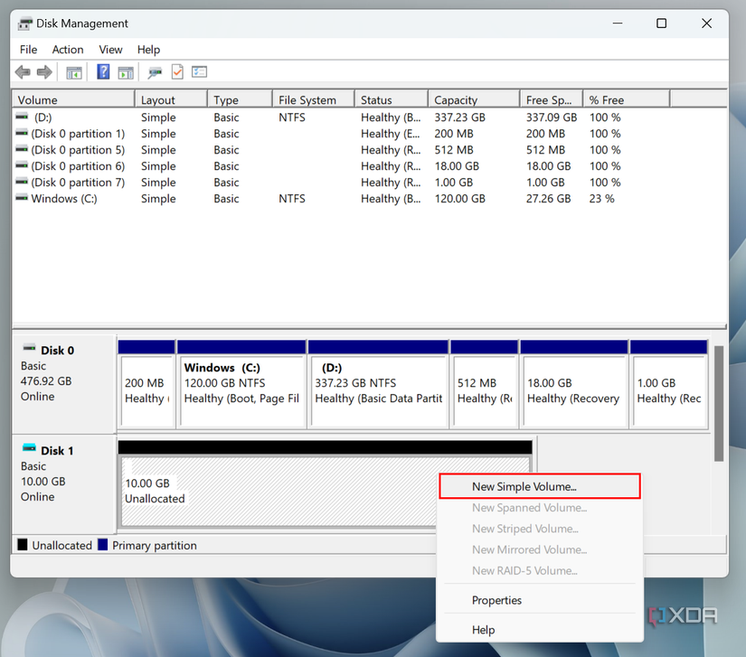 Screenshot of Disk Management showing the option to create a new simple volume on unallocated space