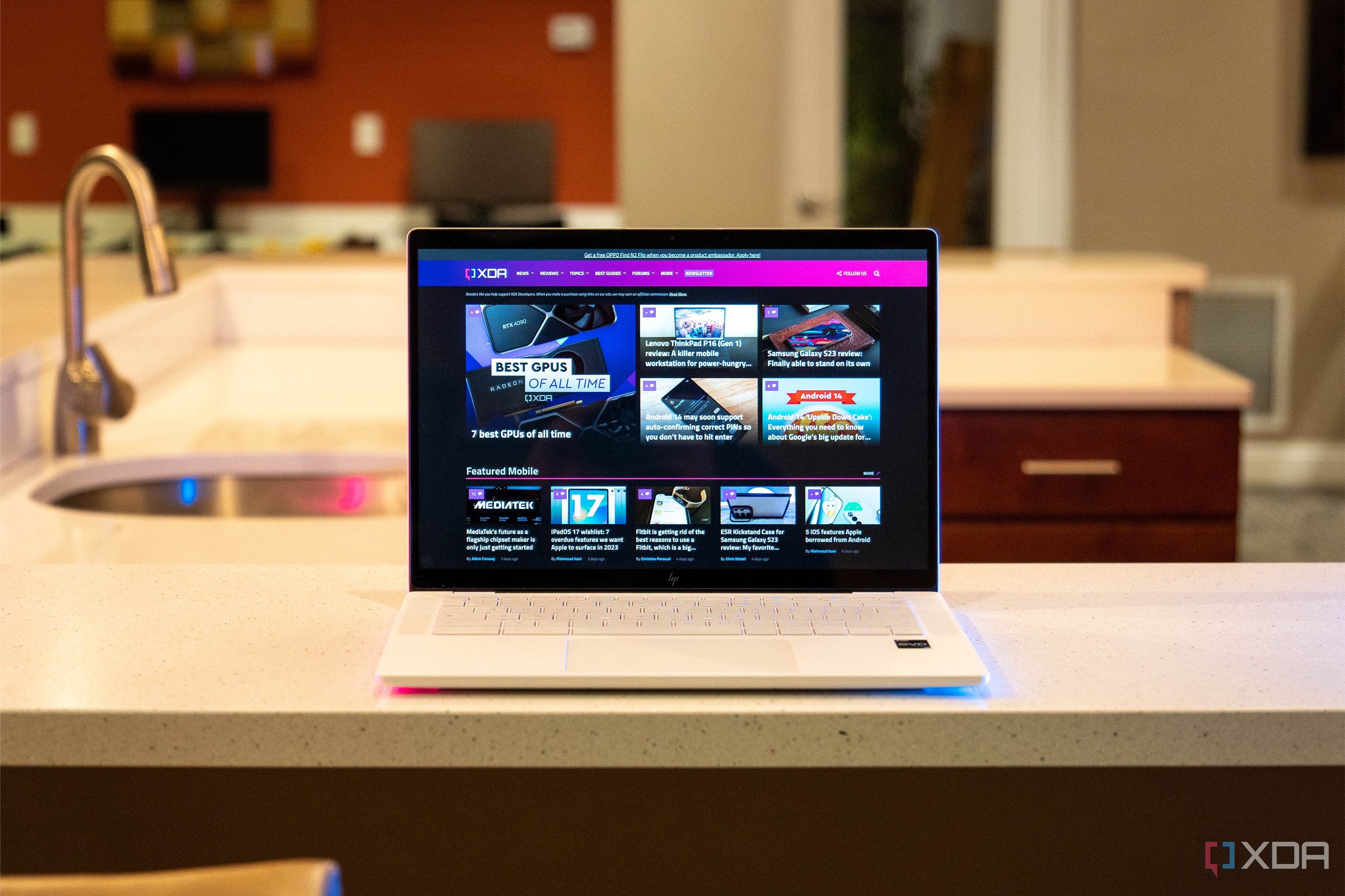 ₍ᐢ.ˬ.ᐢ₎ページ FUF14SMRWW GE Appliances GE 14.1 Cu. Ft. Frost-Free Garage Ready