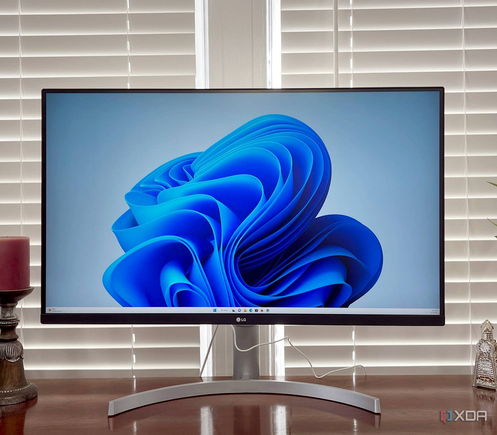 lg-ultrafine-32un650w-1.JPG?w=