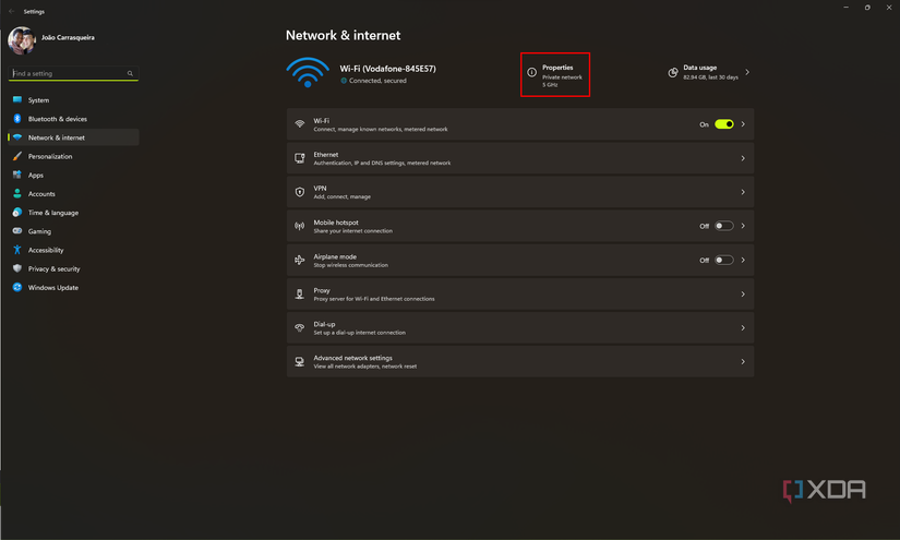 Screenshot of network and internet settings in Windows 11 with network properties highlighted