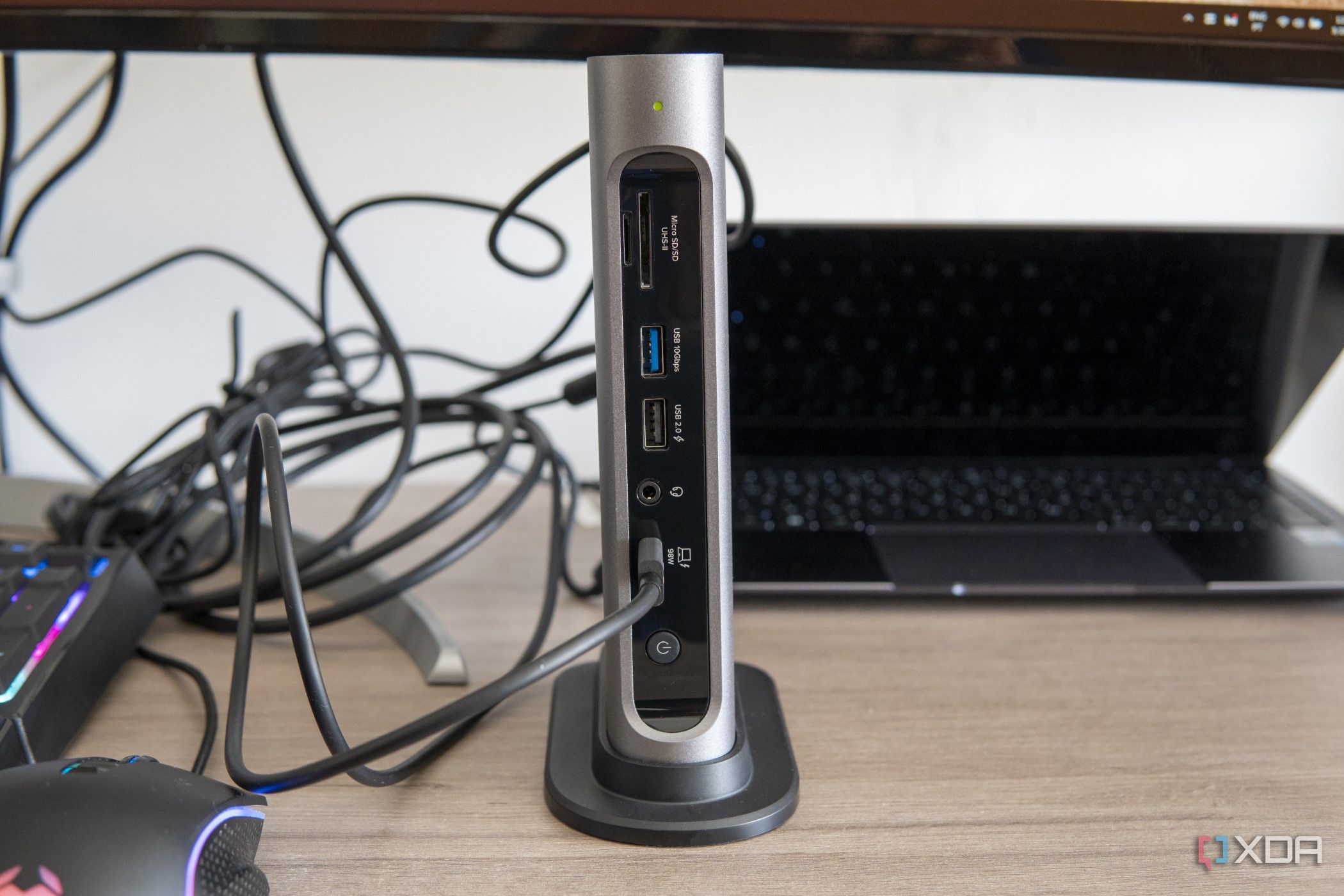 Plugable 16-in-1 Thunderbolt 4 Dock review: So many displays and