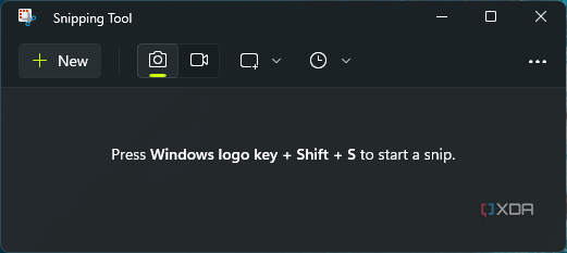 Screenshot of the Window 11 Snipping Tool window set to snip mode