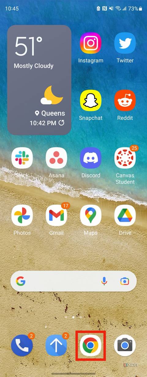 The chrome app on the Home Screen of a Galaxy Z Fold 4.